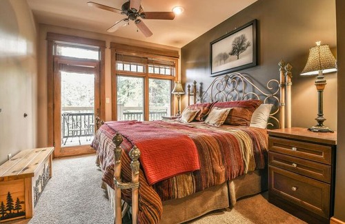 River Run Apartment | Lone Eagle 3001 by SummitCove Vacation Lodging