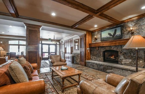 River Run Apartment | Lone Eagle 3034 by SummitCove Vacation Lodging