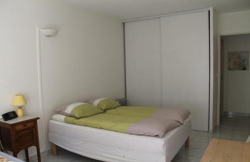 Old Town Apartment | Long stay in Old town of Nice, Castle Hill
