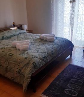Condro House | Lontano dal caos a due passi dal mare