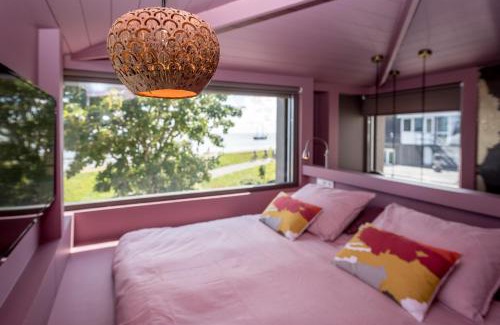 Municipality of Vlieland Hotel | Loods Logement