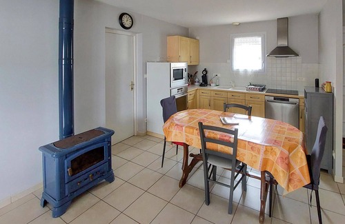 Le Bernard House | Look forward to a relaxing vacation in this beautiful and modern house.