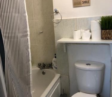 King's Cross House | Lord Merit Guest Rooms in King's Cross St Pancras