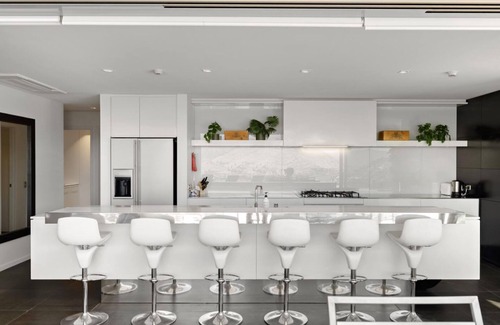 Fernhill Apartment | Lordons Penthouse | Hot Tub, BBQ, Gas Fire, A/C