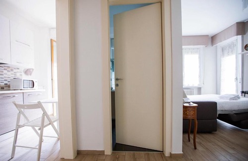 Giambellino Apartment | Lorenteggio Studio Apt