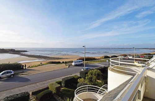 Le Fort Bloque House | Loriot2 apartment sea view on the fort blocked ploemeur