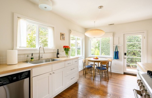 Eagle Rock House | Los Angeles Modern Charmer
