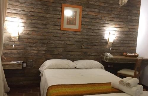 Reconquista Hotel | Los Brunos Posada
