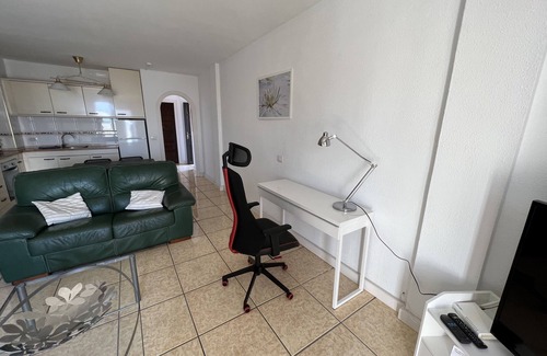 Los Cristianos Apartment | Los Cristianos.Penthouse with ocean and swimming pool view.Free wifi & Netflix.