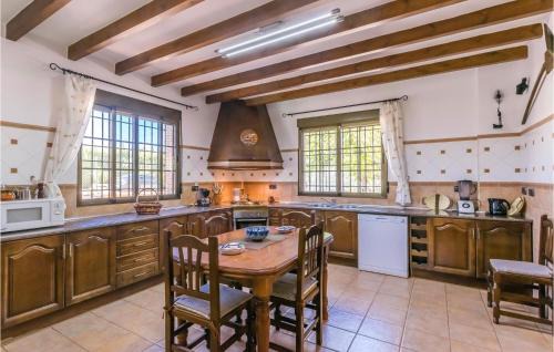 Villanueva del Trabuco House | Los Frailecillos