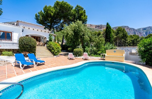 Jesus Pobre Villa | Los Lagos Spanish holiday villa