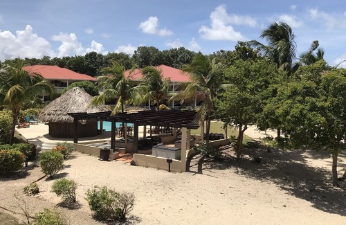 Placencia Condo | Los Porticos Villas (Villa 2C) - Condo on the Beach