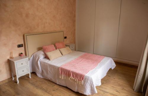 Orgaz Apartment | Los Soportales-Casa historica siglo XVI a 20 minutos de Puy du Fou