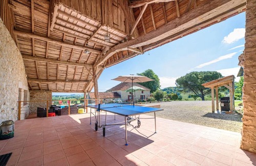 Castelmoron-sur-Lot Villa | Lot & Garonne - Magnifique gîte de groupe avec piscine et vue panoramique en pleine campagne Proche Agen