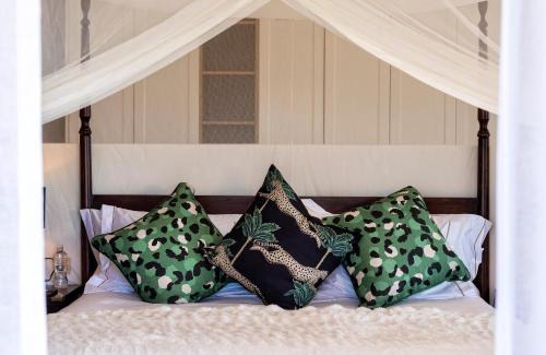 Central Hotel | Lotsane Limpopo Luxury River Lodge
