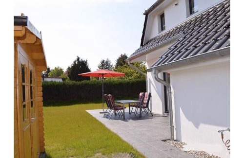 Breege House | Lotsenhaus Comfortable holiday residence