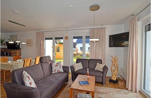 Breege House | Lotsenhaus Comfortable holiday residence