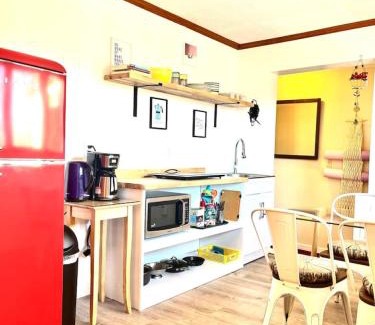 Highmount Apartment | Lotus Family Suite w 2 Beds Kitchenette 4