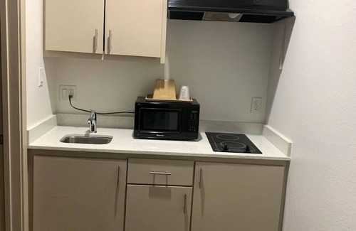 Houston Hotel | Lotus inn