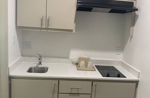 Houston Hotel | Lotus inn