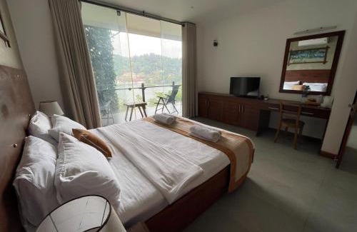 Kandy Hotel | Lotus Lake Residence
