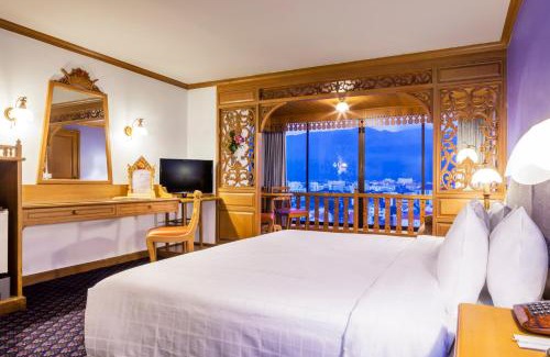 Huay Kaew Hotel | Lotus Pang Suan Kaew Hotel