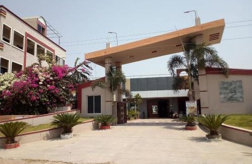 Khattalwada Resort | lotuspond resort and spa
