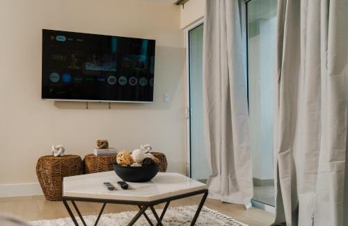 Little Battaleys Apartment | Lou Lou's Hideaway