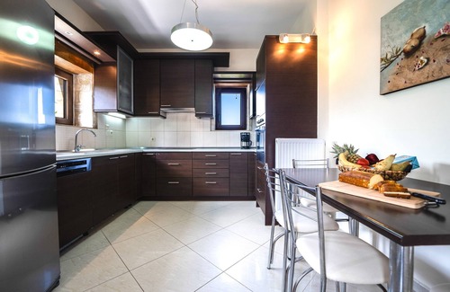 Asteri Villa | Louloudaki Villas. A villa complex in Cretan nature!