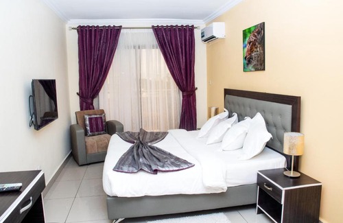 Bonapriso Apartment | Loumia Premium Residency