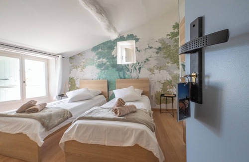 Pompignan Bed & Breakfast | Loup - Chambre Double Avec Salle de Bains Privative
