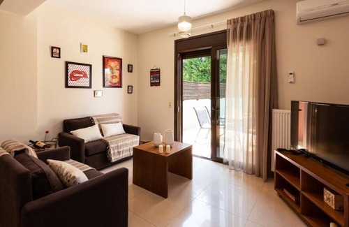 Loutra Villa | Loutra Two Bedroom Suite With Private Pool