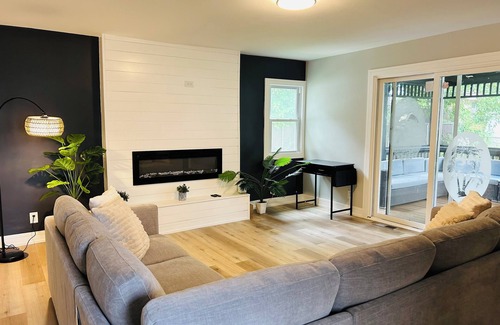 Burbank House | Love: A charming 3 BR-2.5 BA house in Burbank!