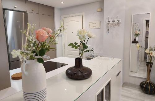 Torremolinos Apartment | Love Rent4 Málaga Bajondillo Playa II