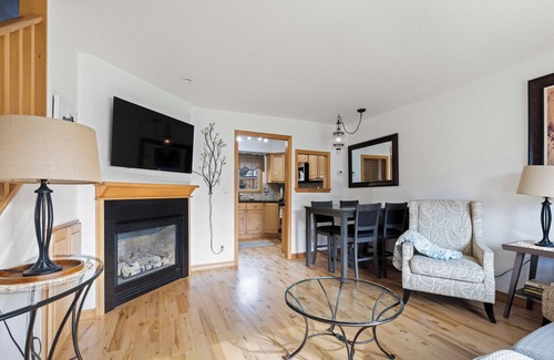 Coeur d'Alene Condo | Love the Location ! A few blocks to restuarants, hiking and beach!