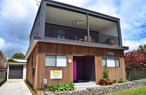 South West Rocks House | Loveday on Landsborough