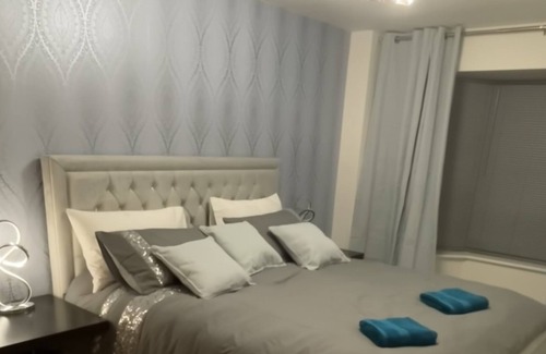 Colchester Apartment | Lovely 1-Bed Apartment in Town Centre Colchester