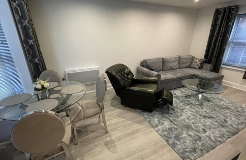 Colchester Apartment | Lovely 1-Bed Apartment in Town Centre Colchester