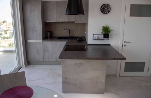 Mellieha Apartment | Lovely 1 bed Penthouse Country & Seaviews