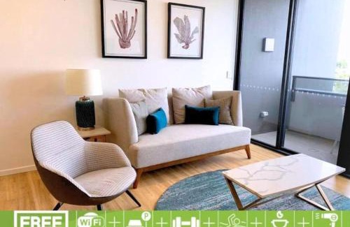 Surfers Paradise Apartment | Lovely 1 Bedroom Apt in Surfers Paradise
