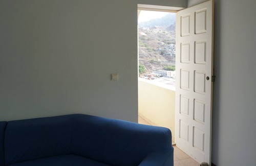 Terra Branca Apartment | Lovely 1 Bedroom Loft in Praia - Centrally Located