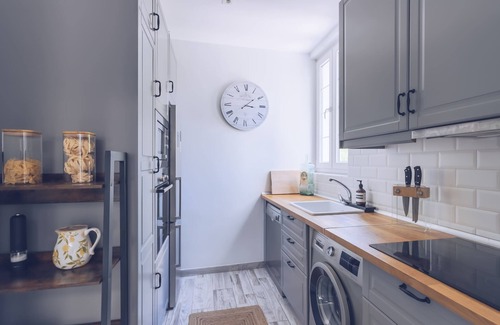 Gibraltar Apartment | Lovely 1BR Apartment in King Street