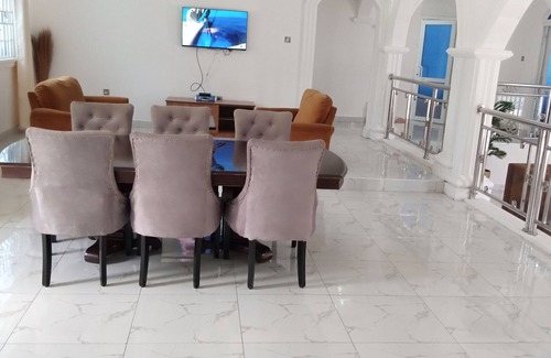 Accra House | Lovely 2 bedrooms house unit 2