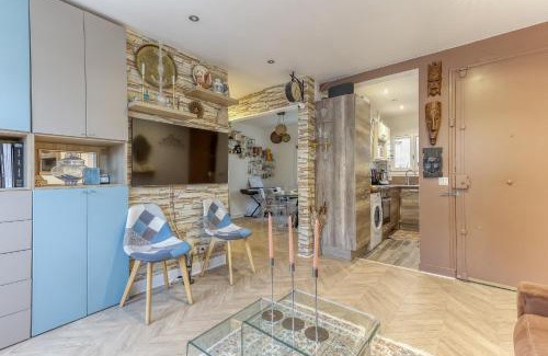 Necker Apartment | Lovely 2Bds flat with Balcony - Heart of 15 Paris
