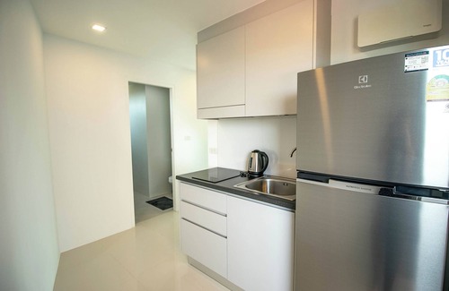 Kram Condo | Lovely 3 bdrm for family of 5 people near the beach, pools, fitness and garden