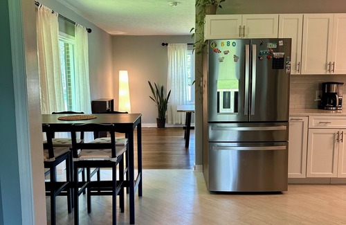 Athens House | Lovely 3-bedroom house with AC in Athens