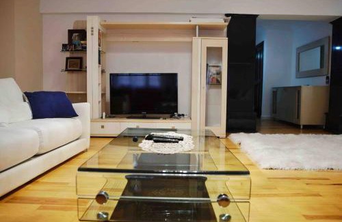 Maadi Apartment | Lovely 3 BR apartment in Degla Maadi