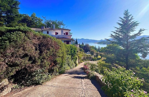 Villa Carlos Paz House | Lovely 5-bedroom classy villa mediterranean style in Villa Carlos Paz