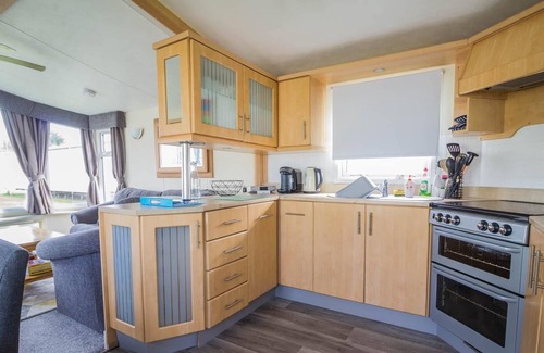 Clacton-on-Sea House | Lovely 6 berth caravan at Highfield Grange in Essex ref 26459BA