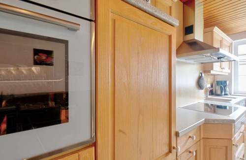 Schieder-Schwalenberg Apartment | Lovely apartment for 4 guests with WIFI, TV, terrace and pets allowed